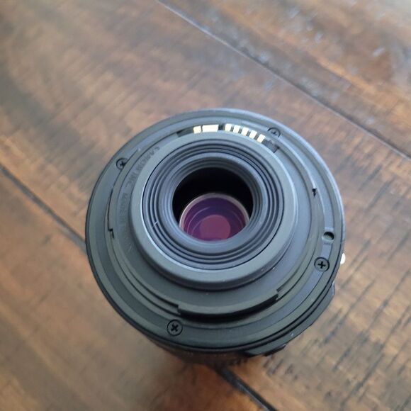 Canon EF-S 18-55mm f: 3.5-5.6 Black Telephoto Camera Zoom Lens - Picture 7 of 9